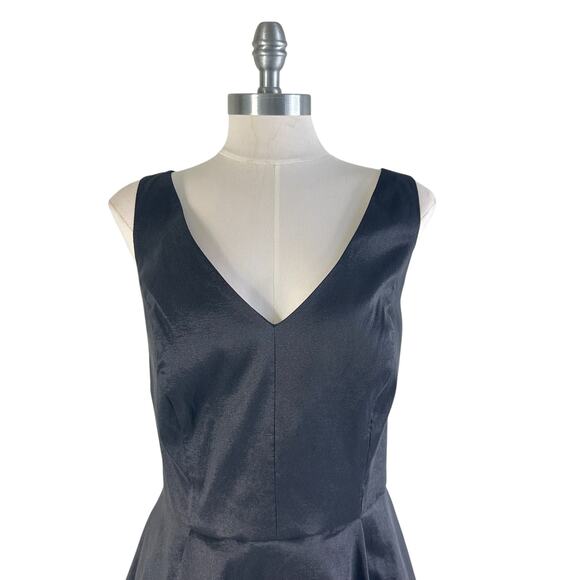 Betsy & Adam Lace Hi-Low A Line Evening Dress in Black - Picture 7 of 10